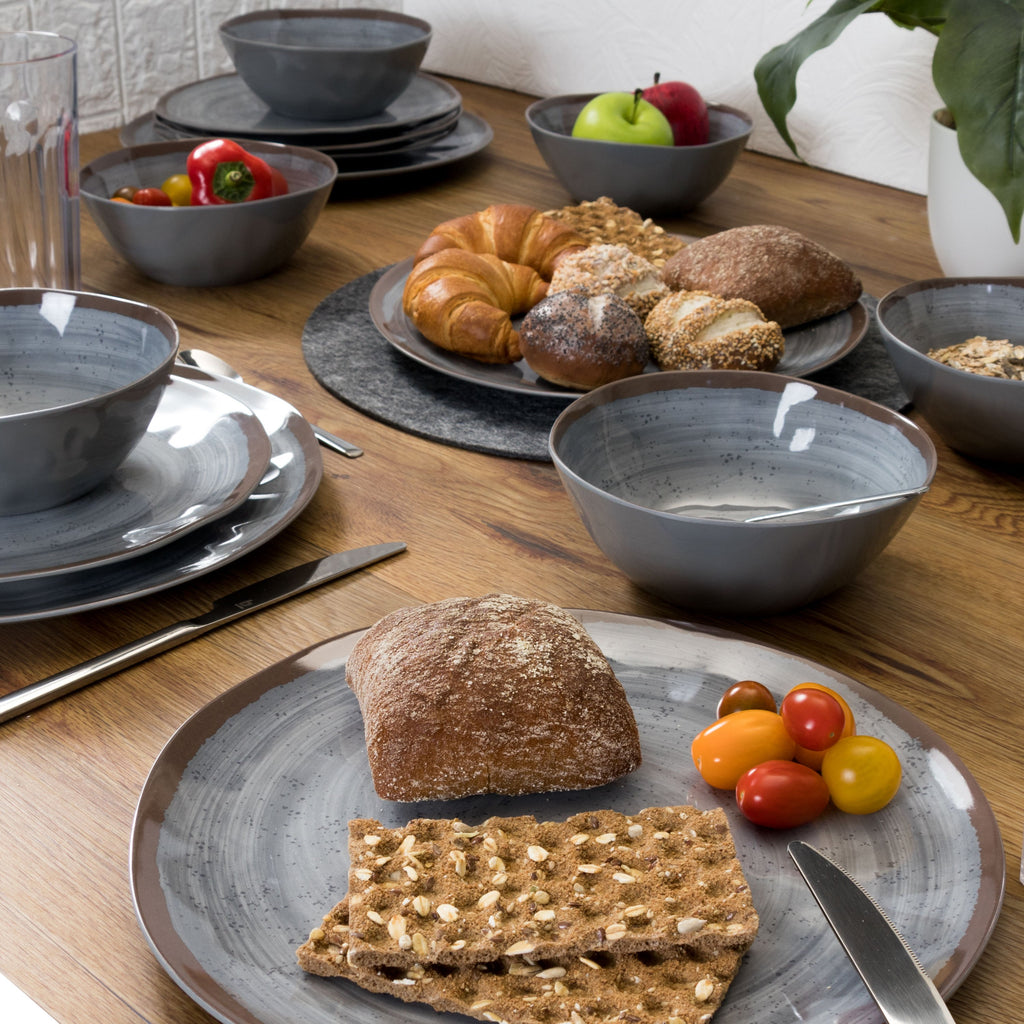 Geschirrset aus Melamin - 4 Personen